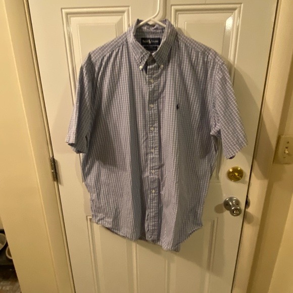 Men’s short sleeve button up - Picture 5 of 7
